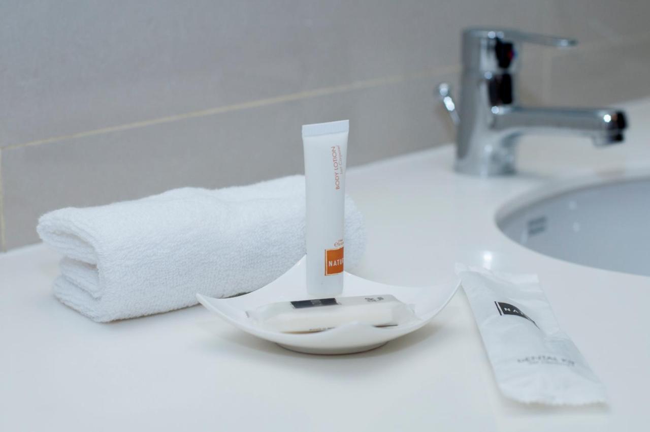 Pina Suites Ormoc Εξωτερικό φωτογραφία