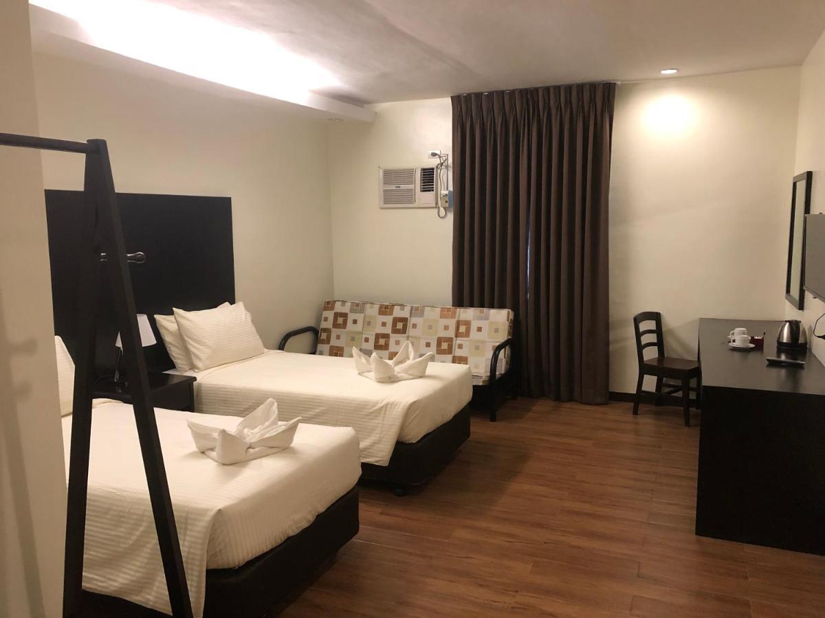 Pina Suites Ormoc Εξωτερικό φωτογραφία